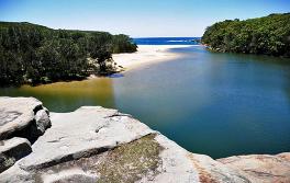 悉尼 (Sydney) 南部 Wattamolla 海滩 悉尼 (Sydney) 南部 Wattamolla 海滩